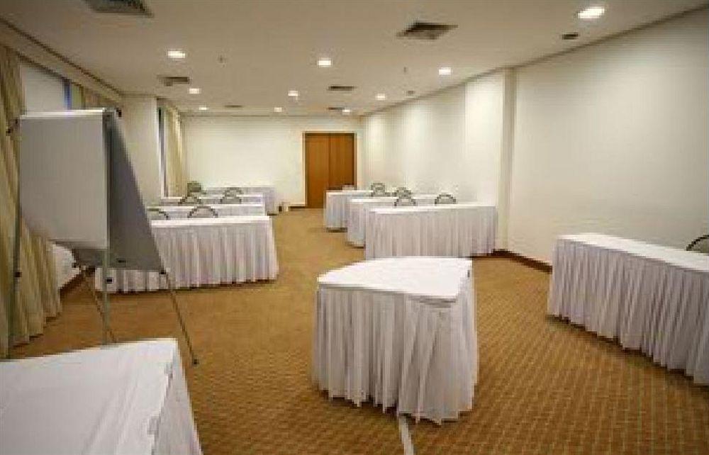 Astron Saint Charbel Suites & Life San Paolo Esterno foto